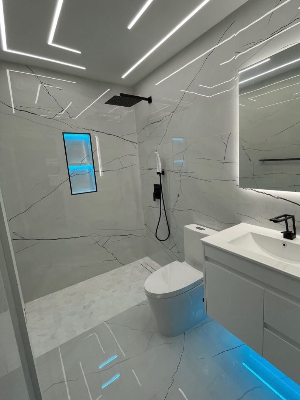 Unique Decor on-site project consult
